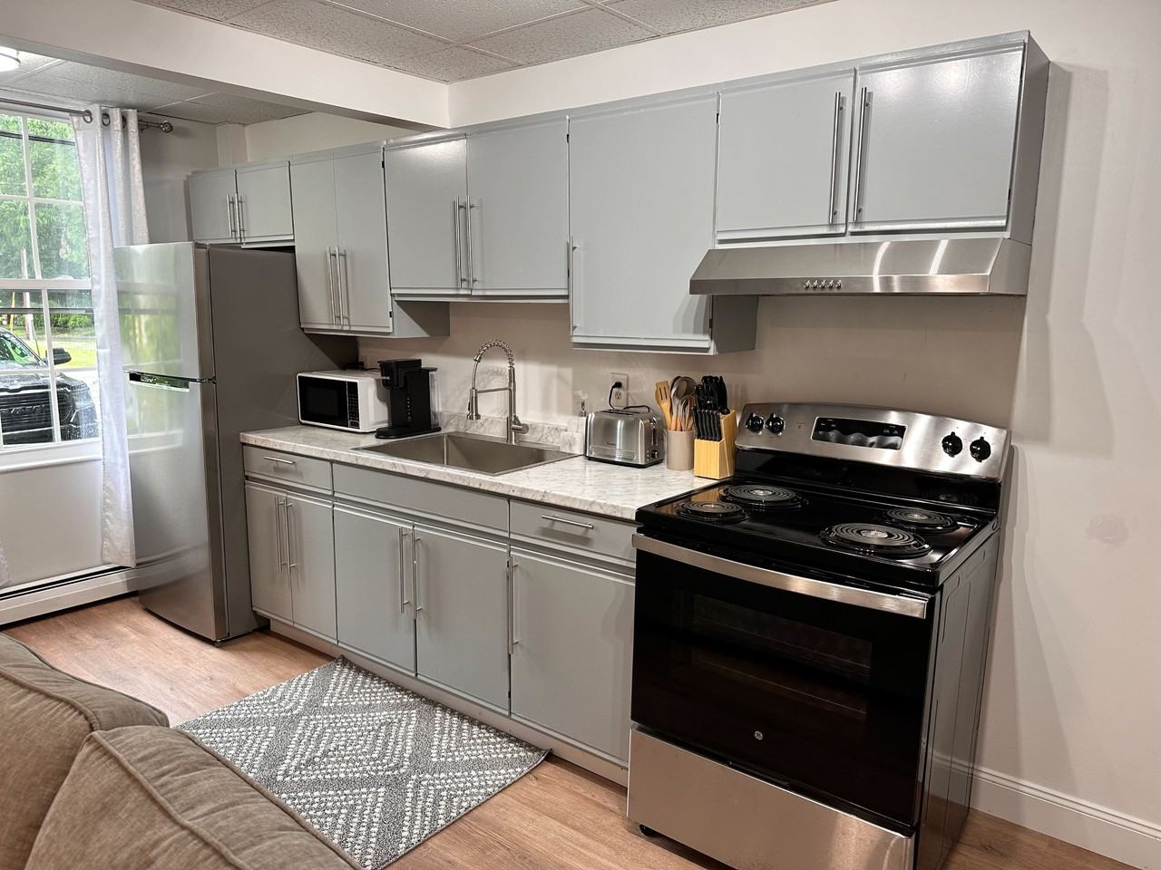 310-312 Union Street - Photo 2 of 16