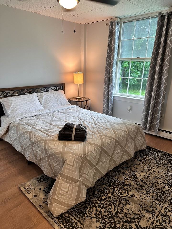 310-312 Union Street - Photo 5 of 16