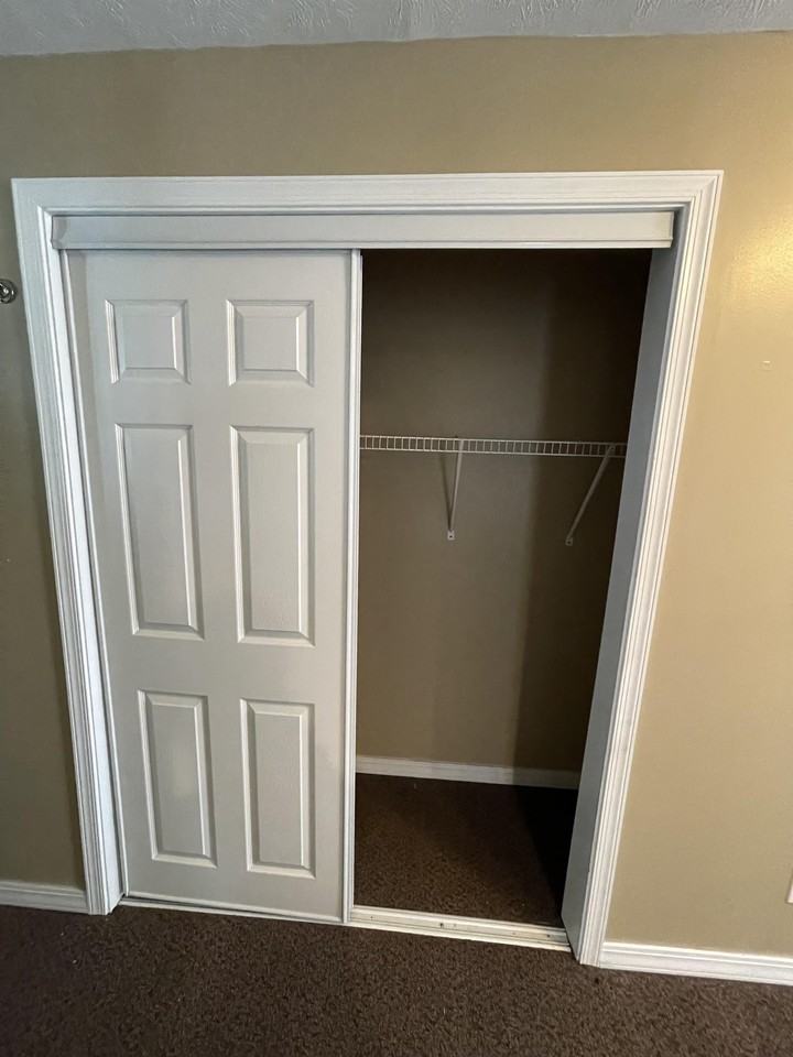 337 W32 - Photo 3 of 9