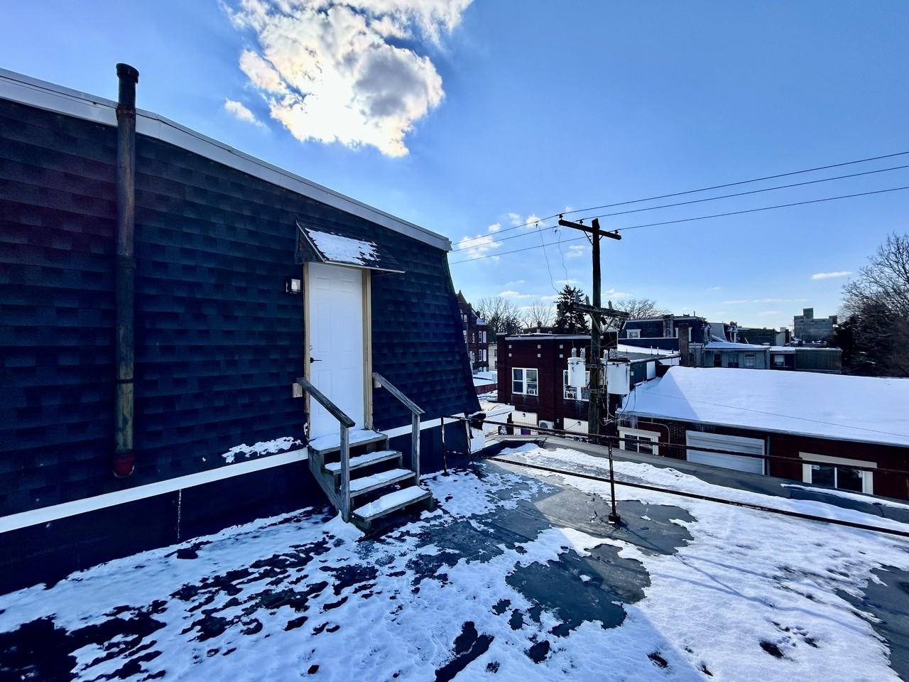 597 W Philly - Photo 2 of 11