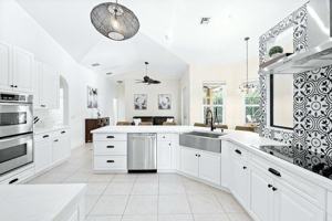 featured image of 2665 Yarmouth Dr