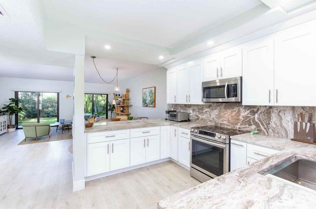 11267 Pond View Drive