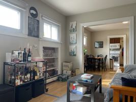 featured image of 404 S Park St #2