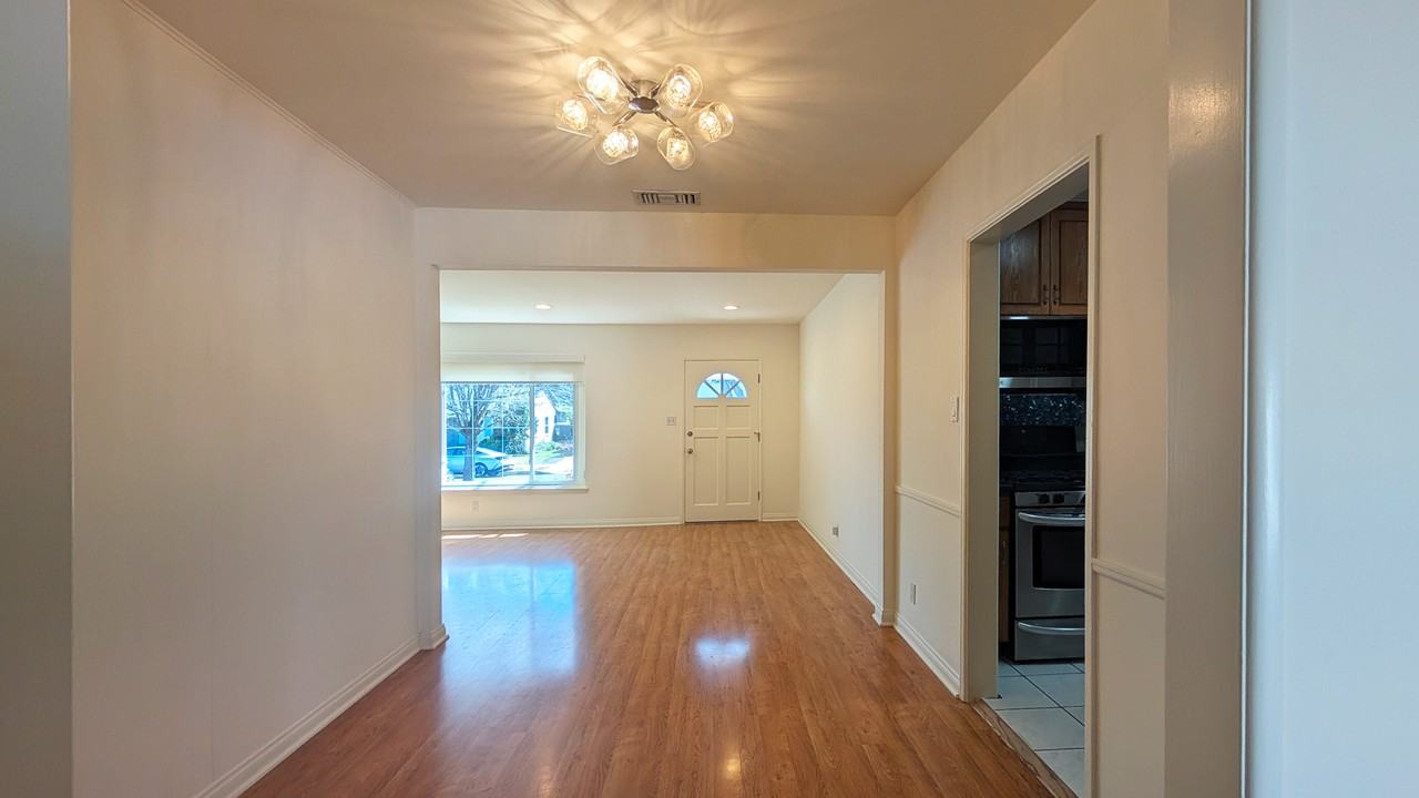 16955 Bassett Street #NA - Photo 5 of 27