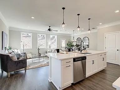 1917 Carovel Way #A - Photo 3 of 47