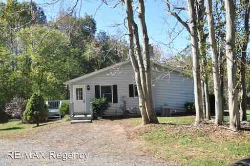 35 Jptsels Ln - Photo 3 of 31