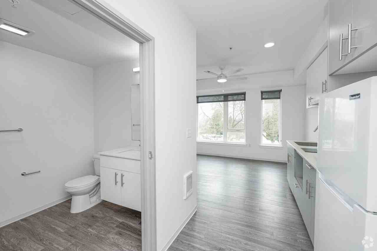 Koz on MLK - Photo 2 of 18