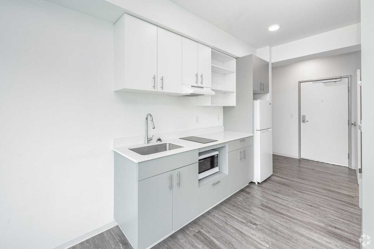 Koz on MLK - Photo 3 of 18