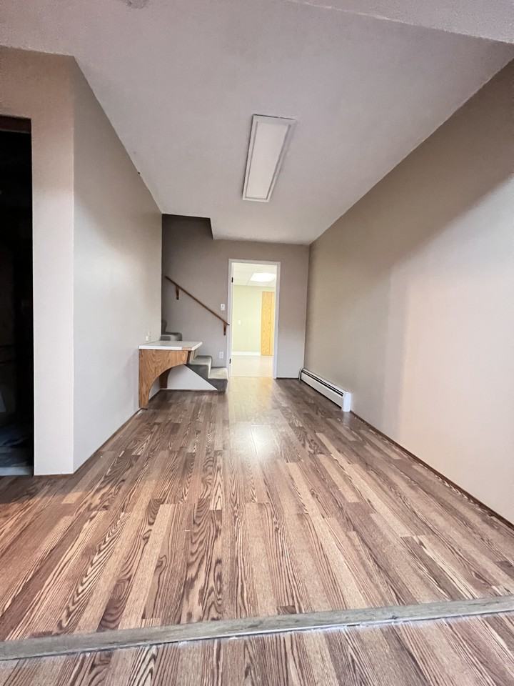 Charter Hill Dr & Turret Crescent - Photo 6 of 14