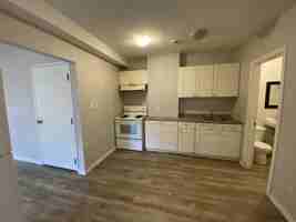 featured image of 262 Robinson St #262