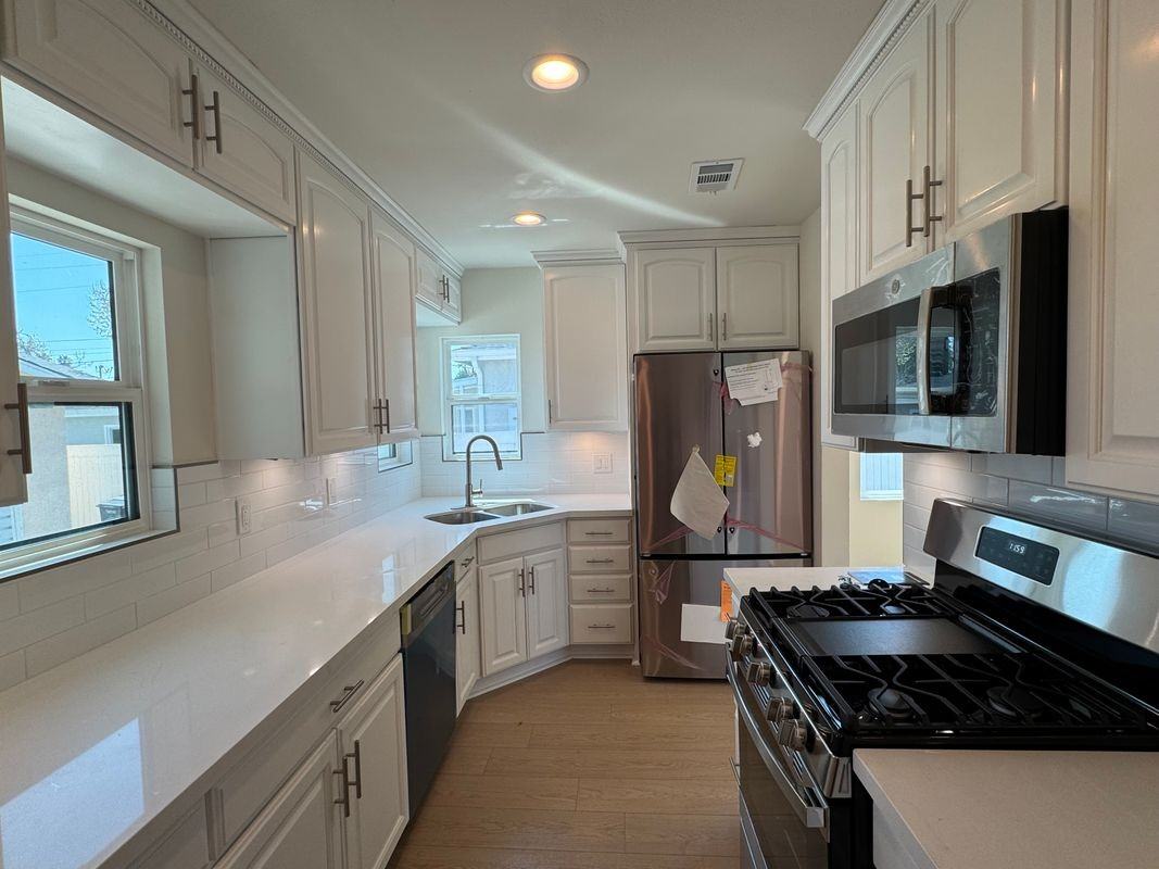 24654 Cypress St ##A - Photo 3 of 11