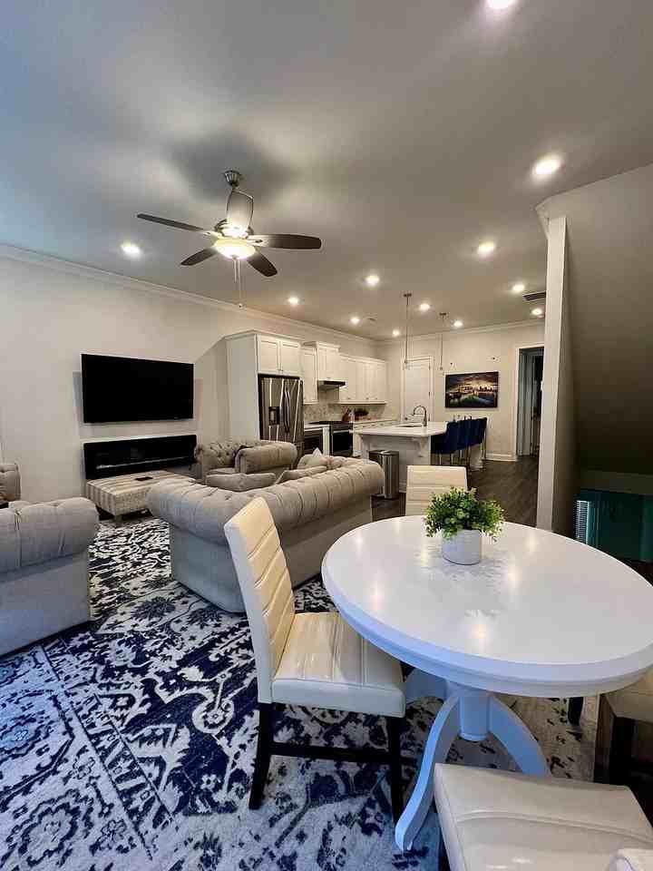 1825 La Dawn Ln Nw - Photo 2 of 25