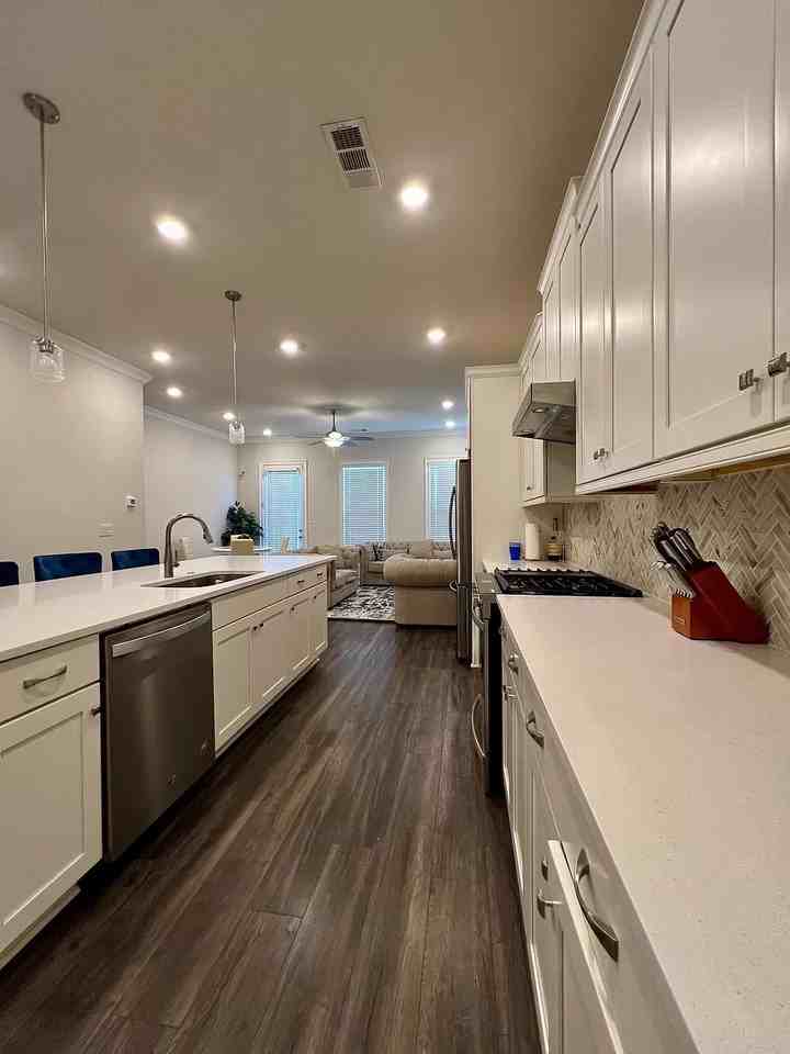 1825 La Dawn Ln Nw - Photo 4 of 25