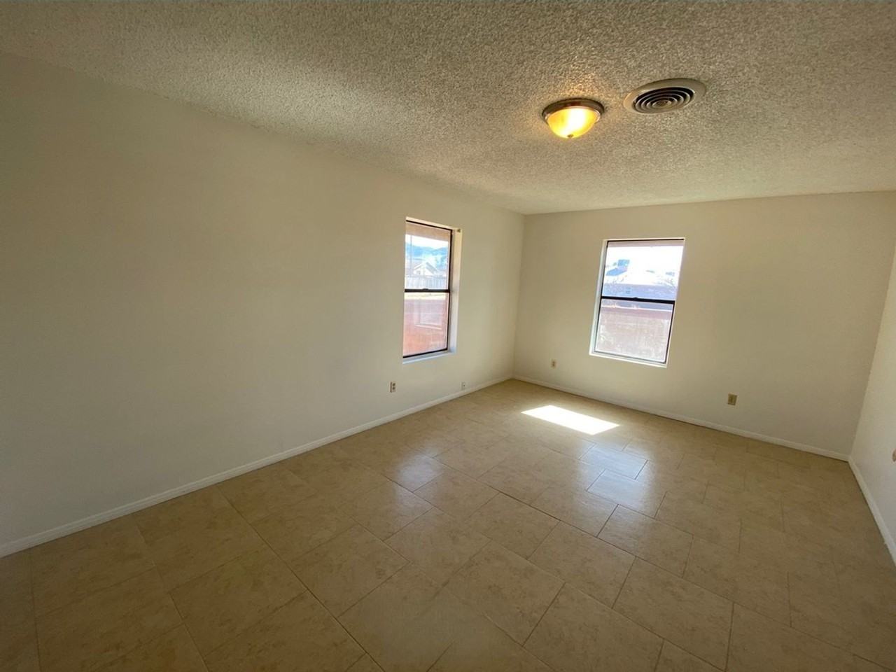 2602 Miguel Pl #A - Photo 5 of 15