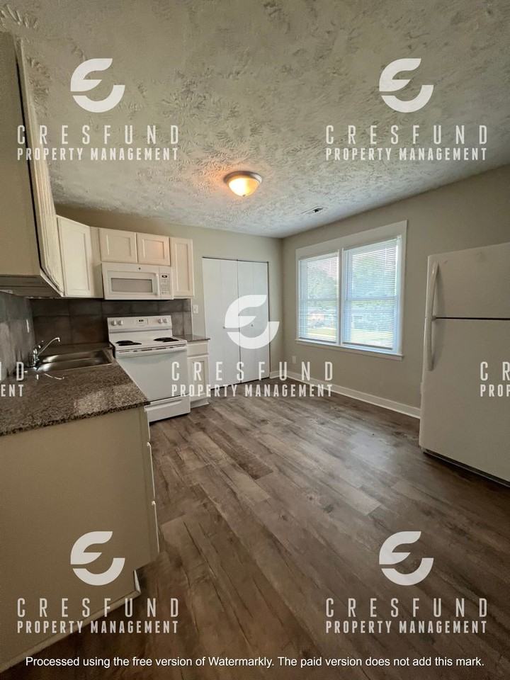 822 Miller Ave - Photo 7 of 21