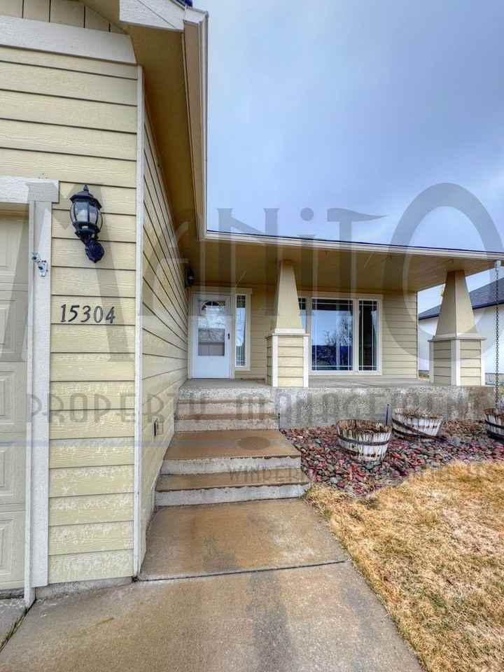 15304 N Wilson Ct - Photo 3 of 37