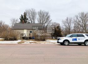 716 W Ash Ave - Photo 1 of 1