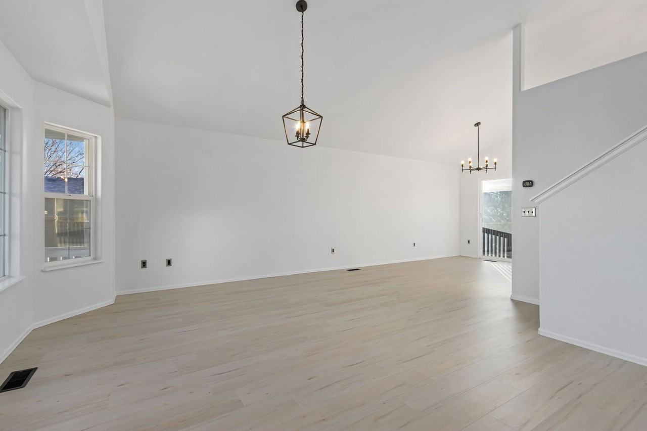 87 Summit View Rd - Photo 2 of 24