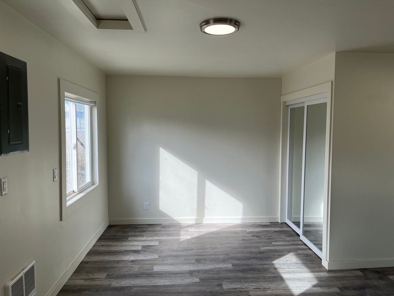 643 Grantsdale Rd #31 - Photo 6 of 12