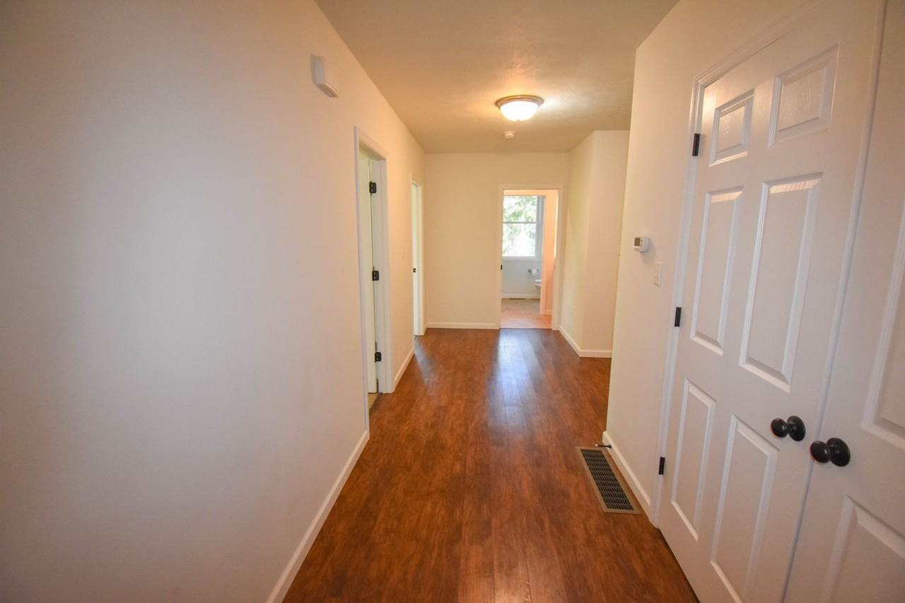 RCOR4 - Photo 3 of 50