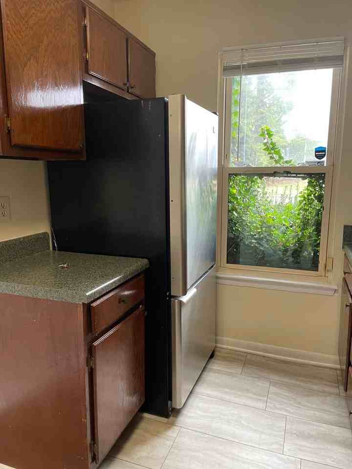 3949 Old Brook Rd - Photo 2 of 12