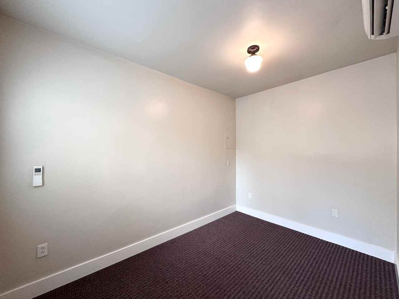 1025 Ne 31st Ave - Photo 7 of 10