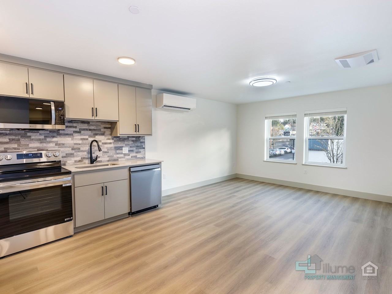 Olson Building - RUBS - Photo 7 of 12