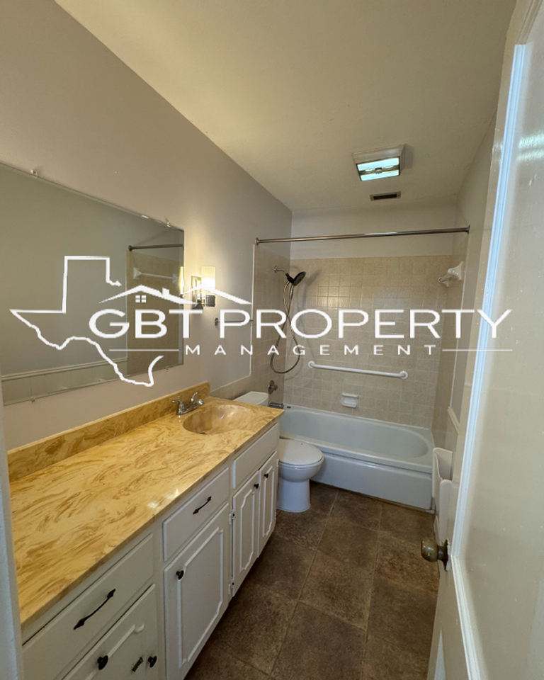10632 Aledo Dr - Photo 4 of 14