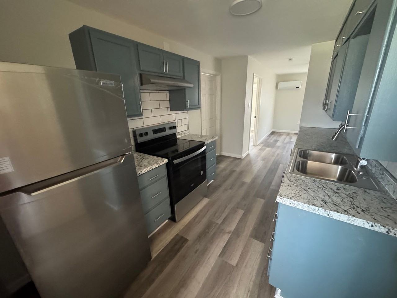 2402 S 20th St - Photo 2 of 12