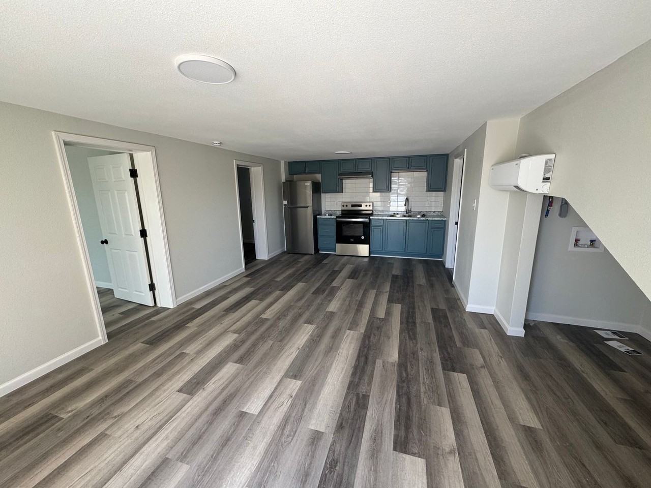 2402 S 20th St #A - Photo 6 of 12