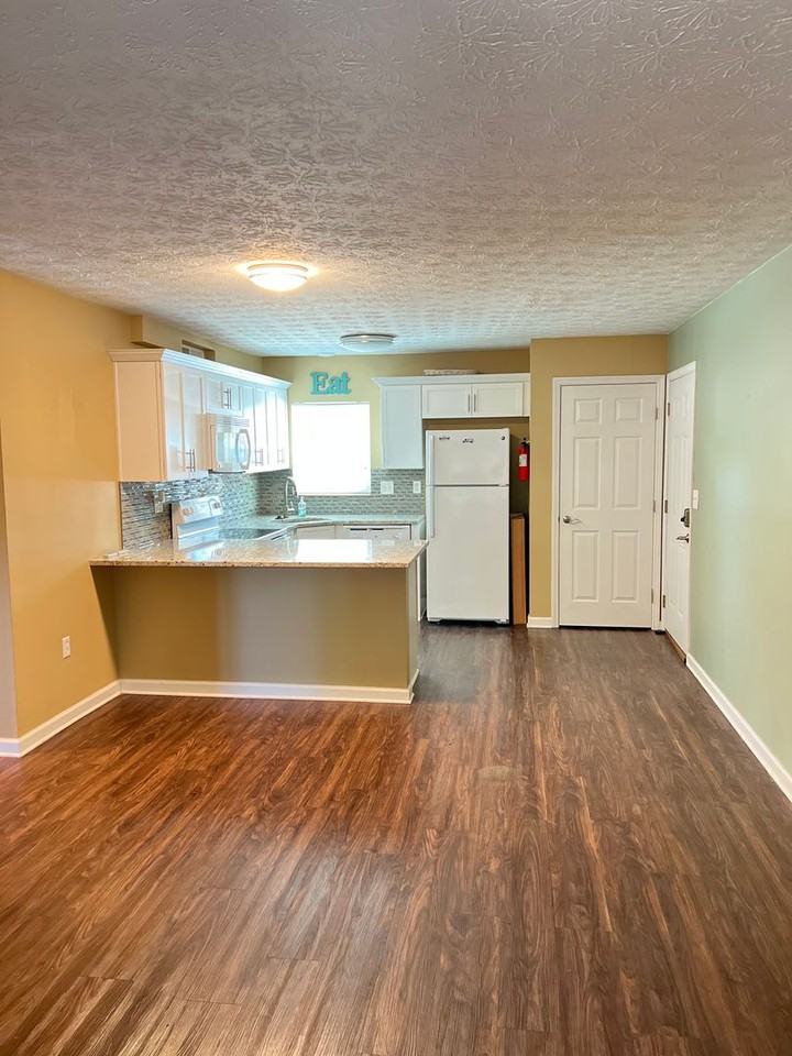 1950 Paine Ave - Photo 3 of 11