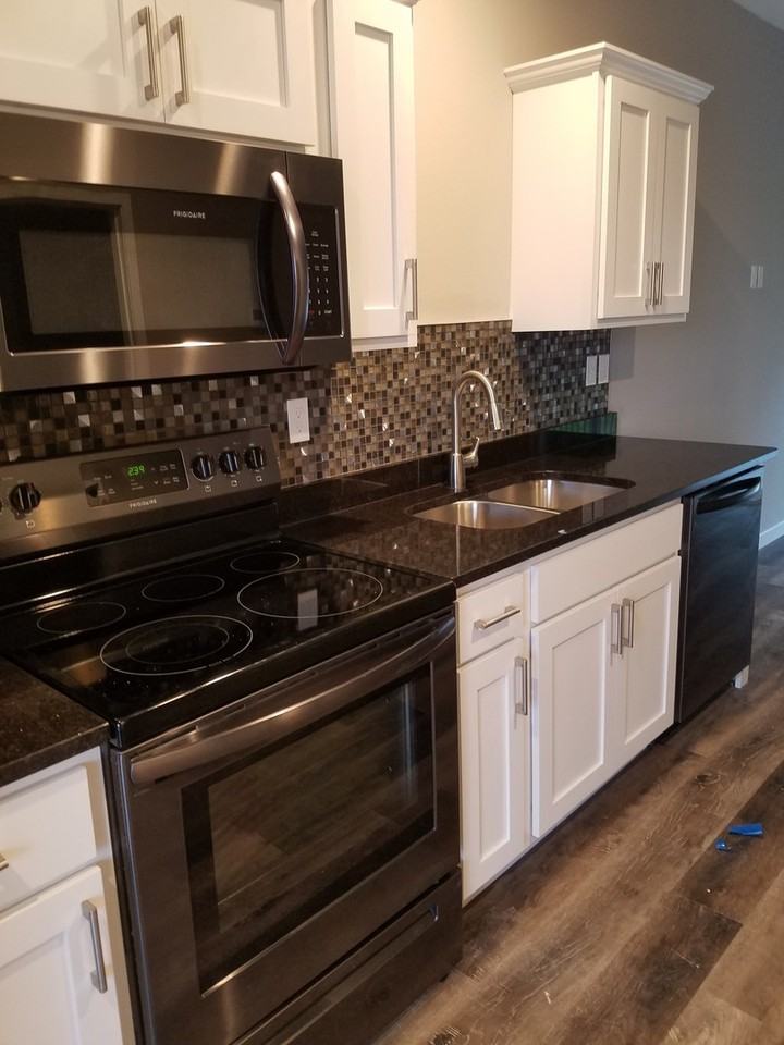 135 Residence Quarters #F - Photo 4 of 18