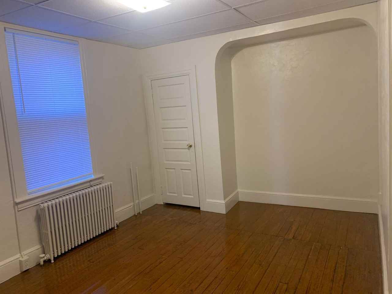 625 E Market St #2 - Photo 4 of 14