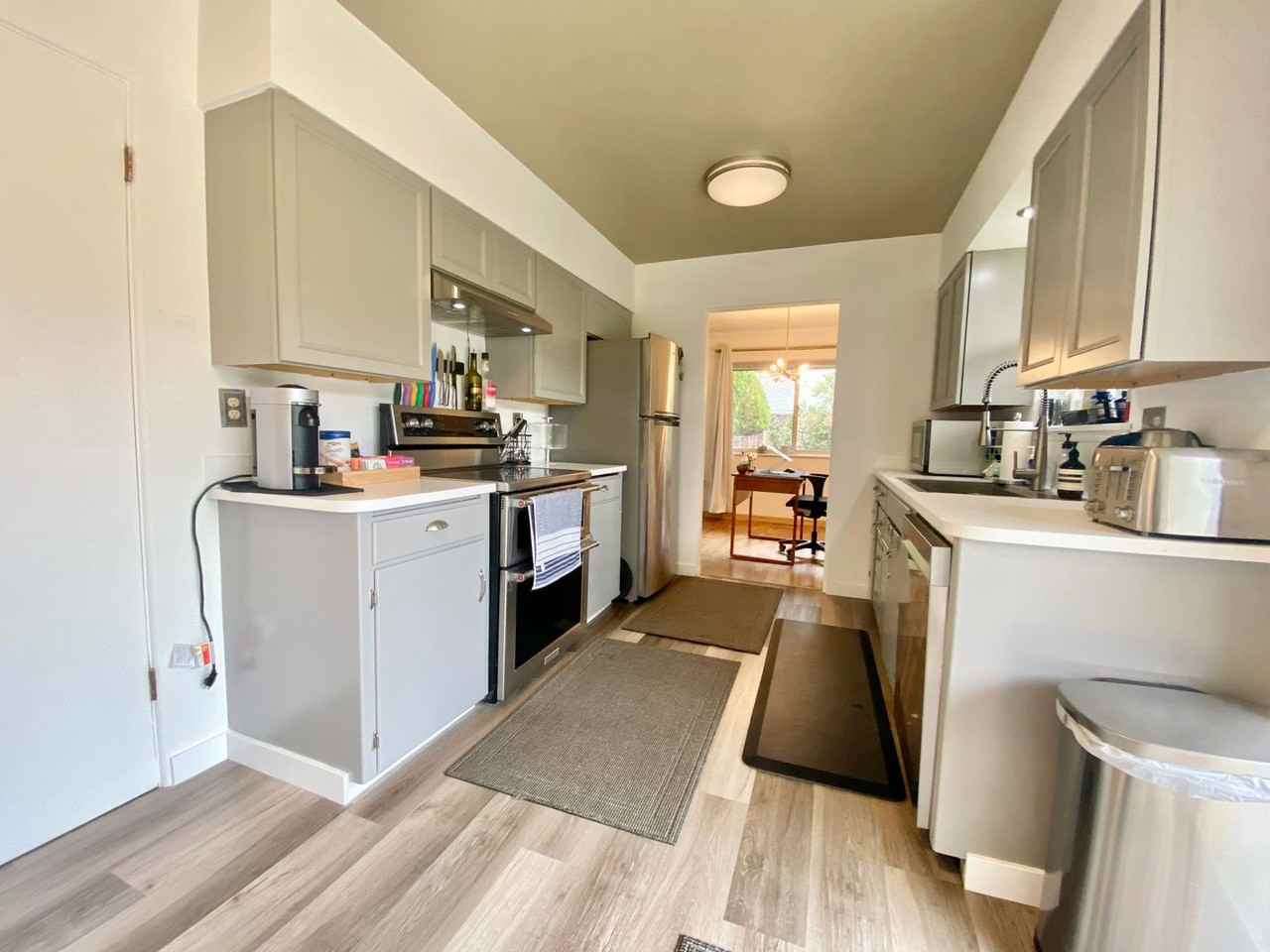 608 S 22nd Ave - Photo 7 of 23