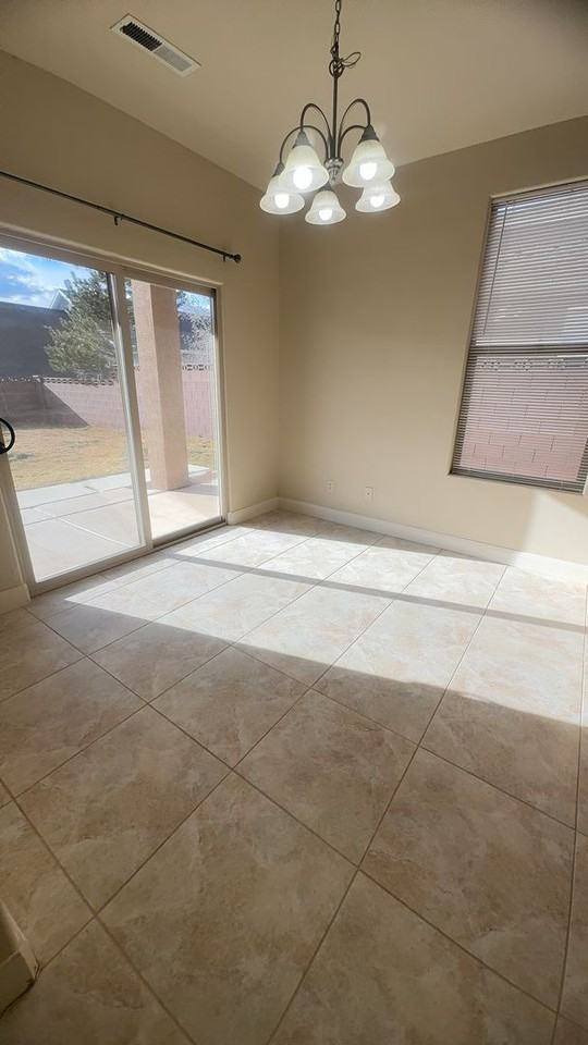 1570 S West Canyon Dr - Photo 6 of 15
