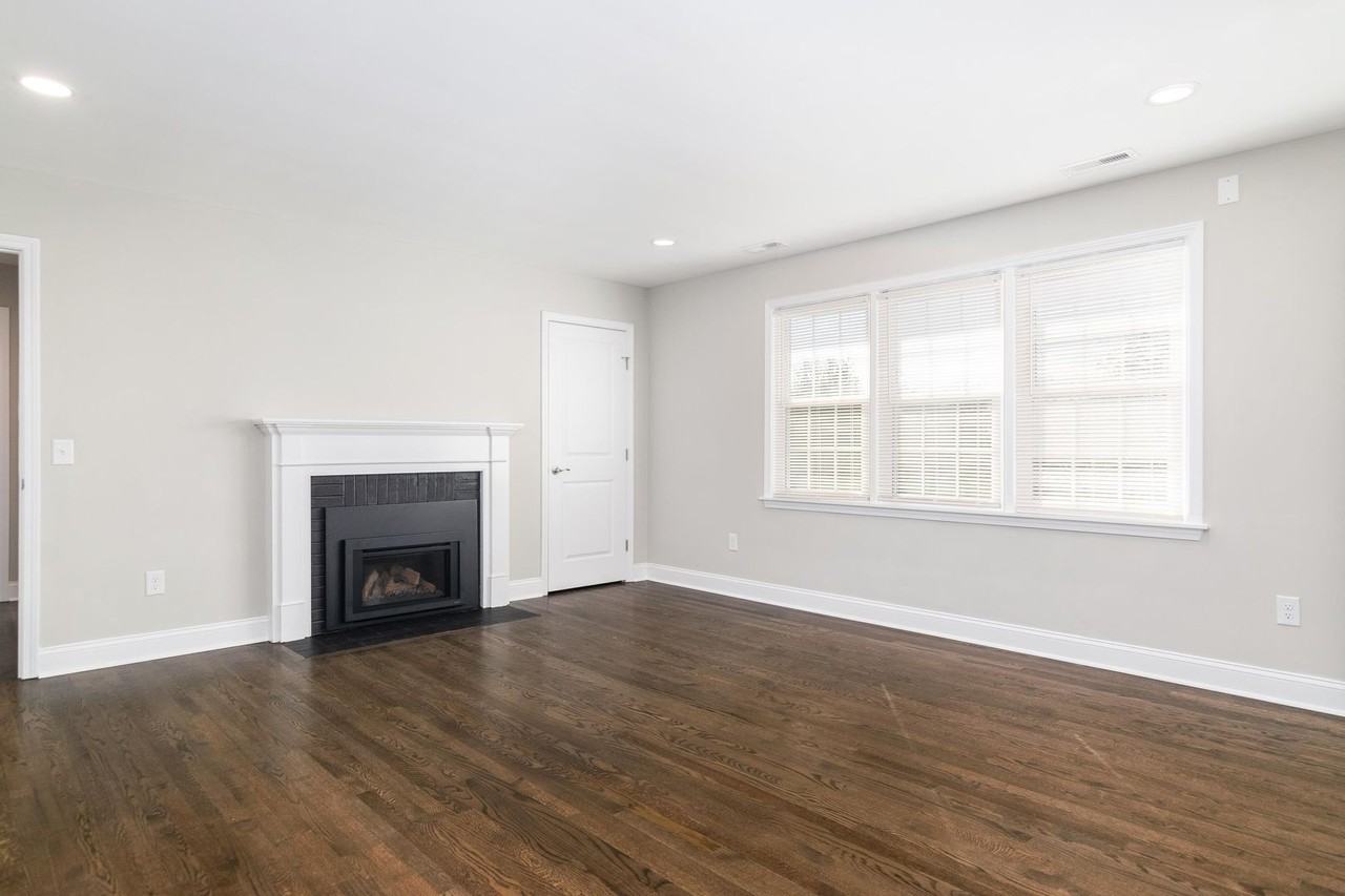 2 Bedroom/1 Bath and 3 Bedroom/2 Bath Quadplex - Photo 7 of 50