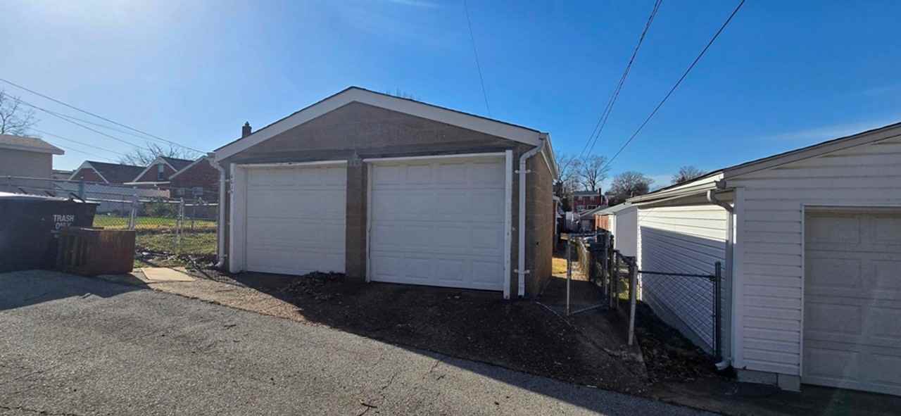 6639 Tholozan Ave - Photo 2 of 6