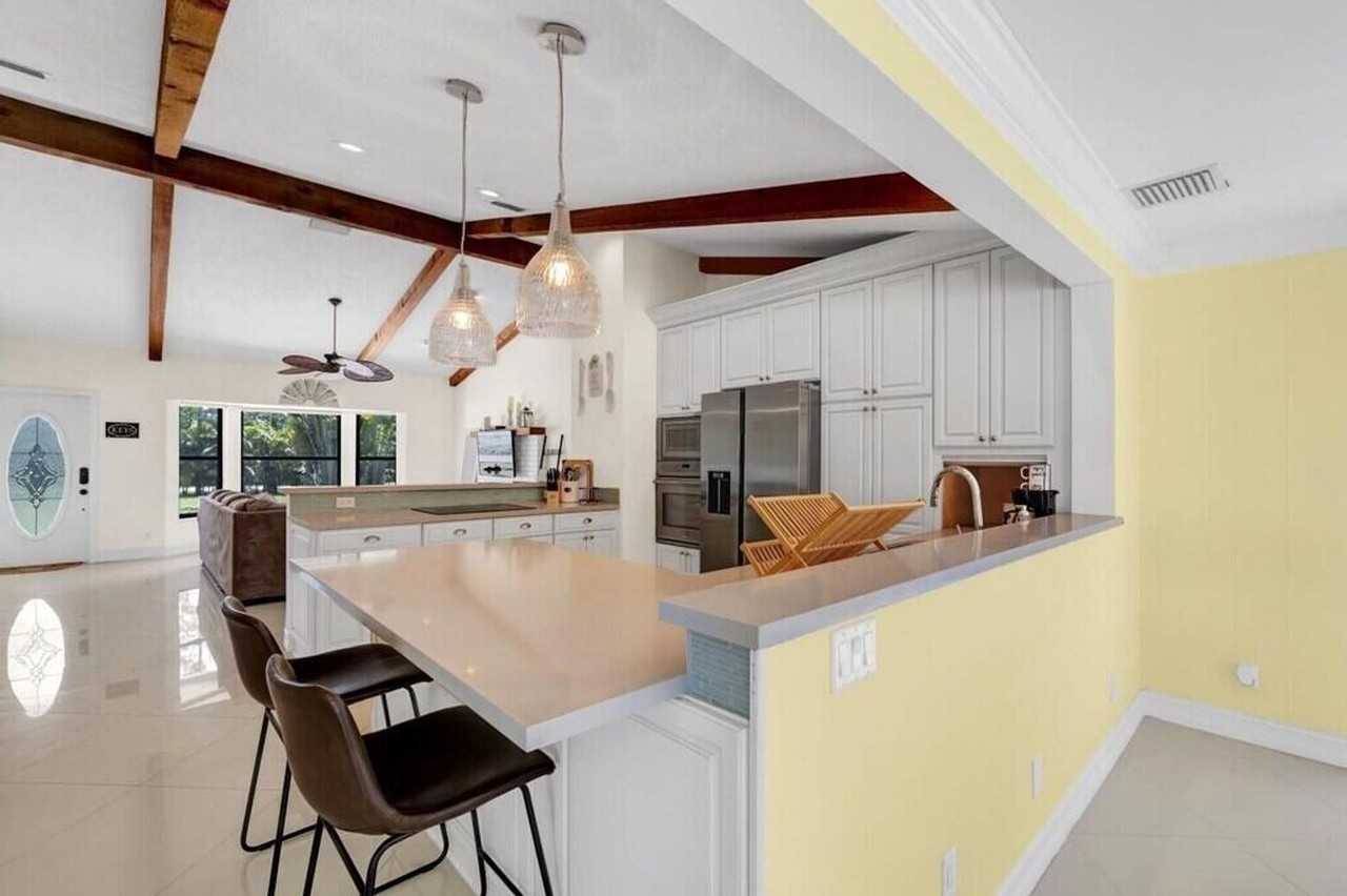 13431 153rd Rd N - Photo 2 of 18