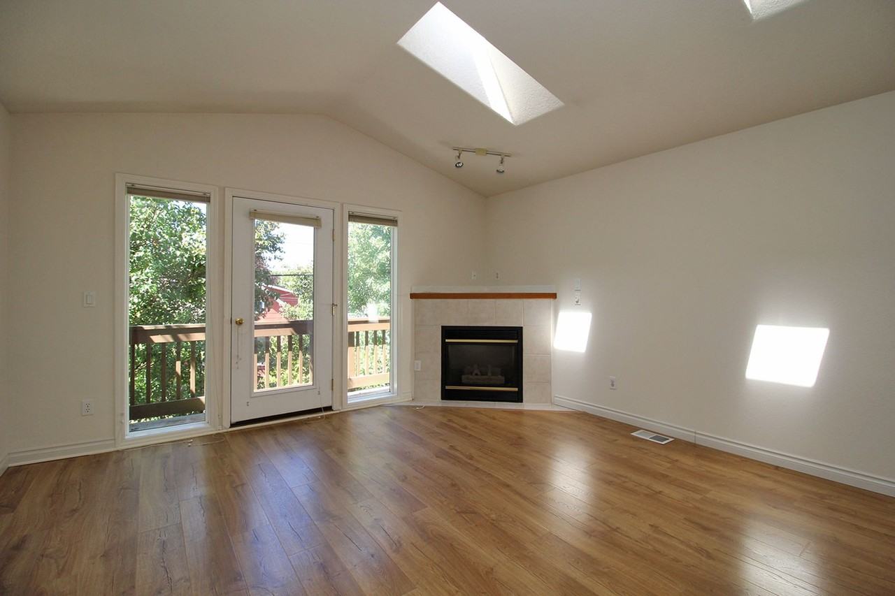 510 Ne Lawrence Ave - Photo 7 of 27