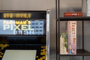 featured image of 2701 Rockefeller Ave