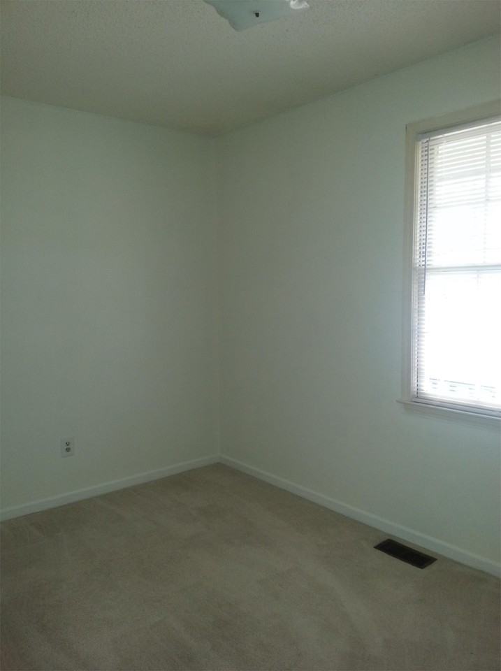 116 Eleta Dr - Photo 3 of 12