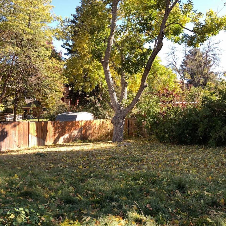 2724 Meadowlark Ave - Photo 2 of 13