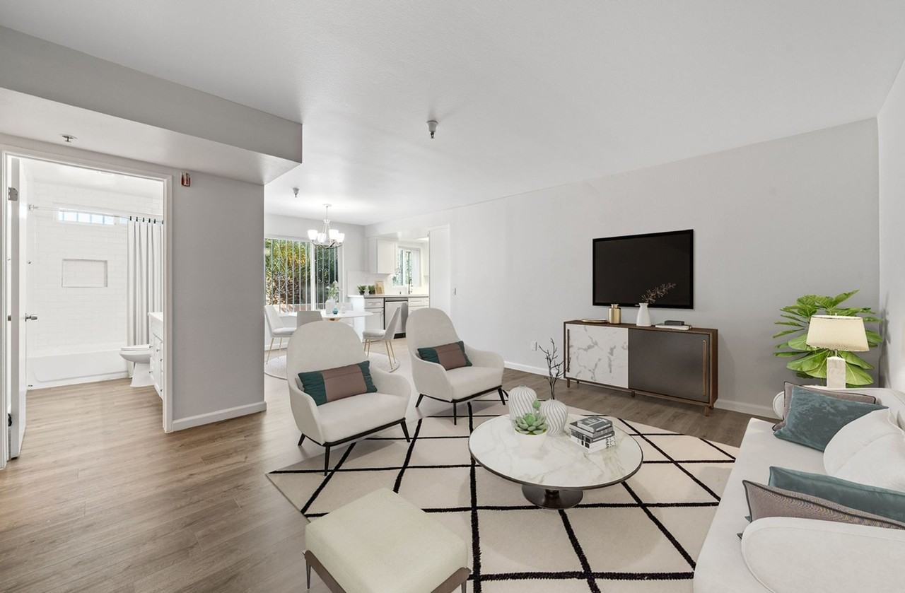 615 N. Juanita Ave - Photo 2 of 10