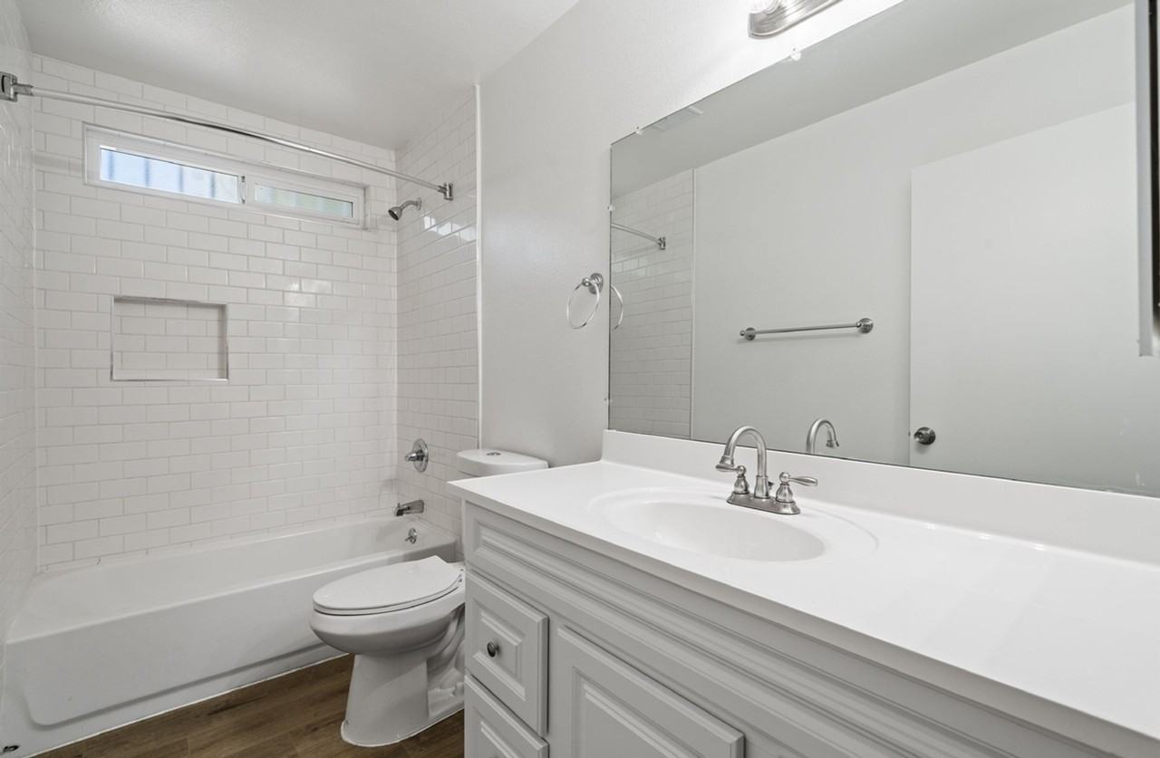 615 N. Juanita Ave - Photo 6 of 10