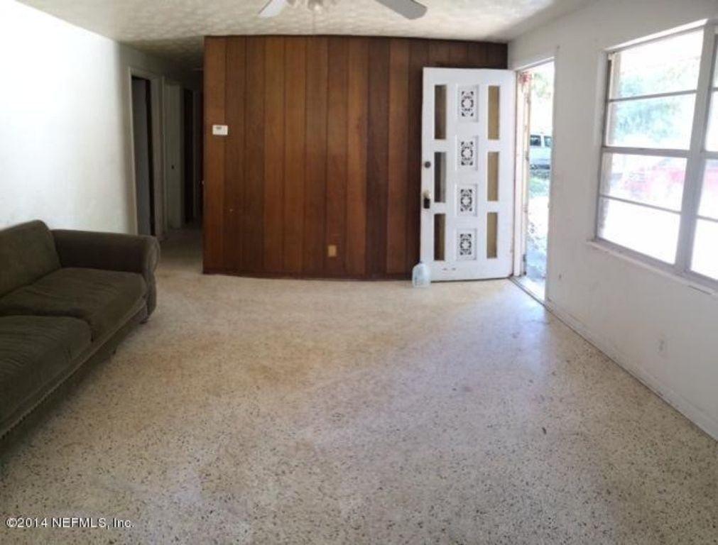 430 Gano Ave - Photo 2 of 12