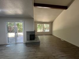 featured image of 1094 46th Pl Se #1098