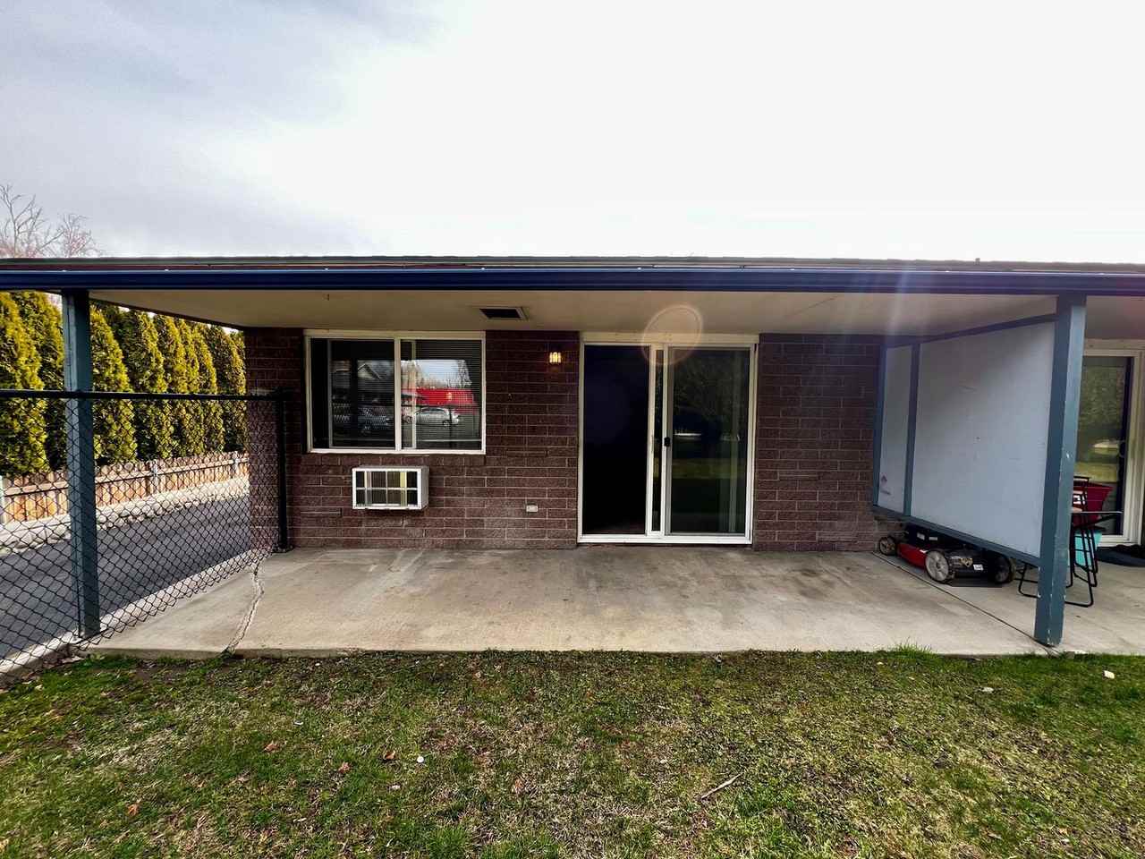 2705 W Nob Hill Blvd #J - Photo 6 of 24