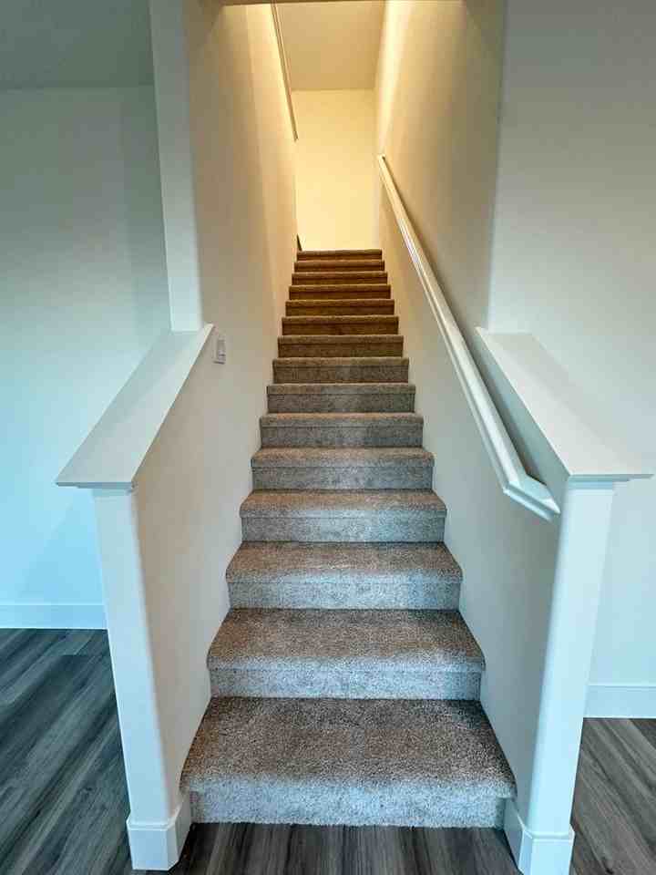 7812 Martian River St - Photo 3 of 40