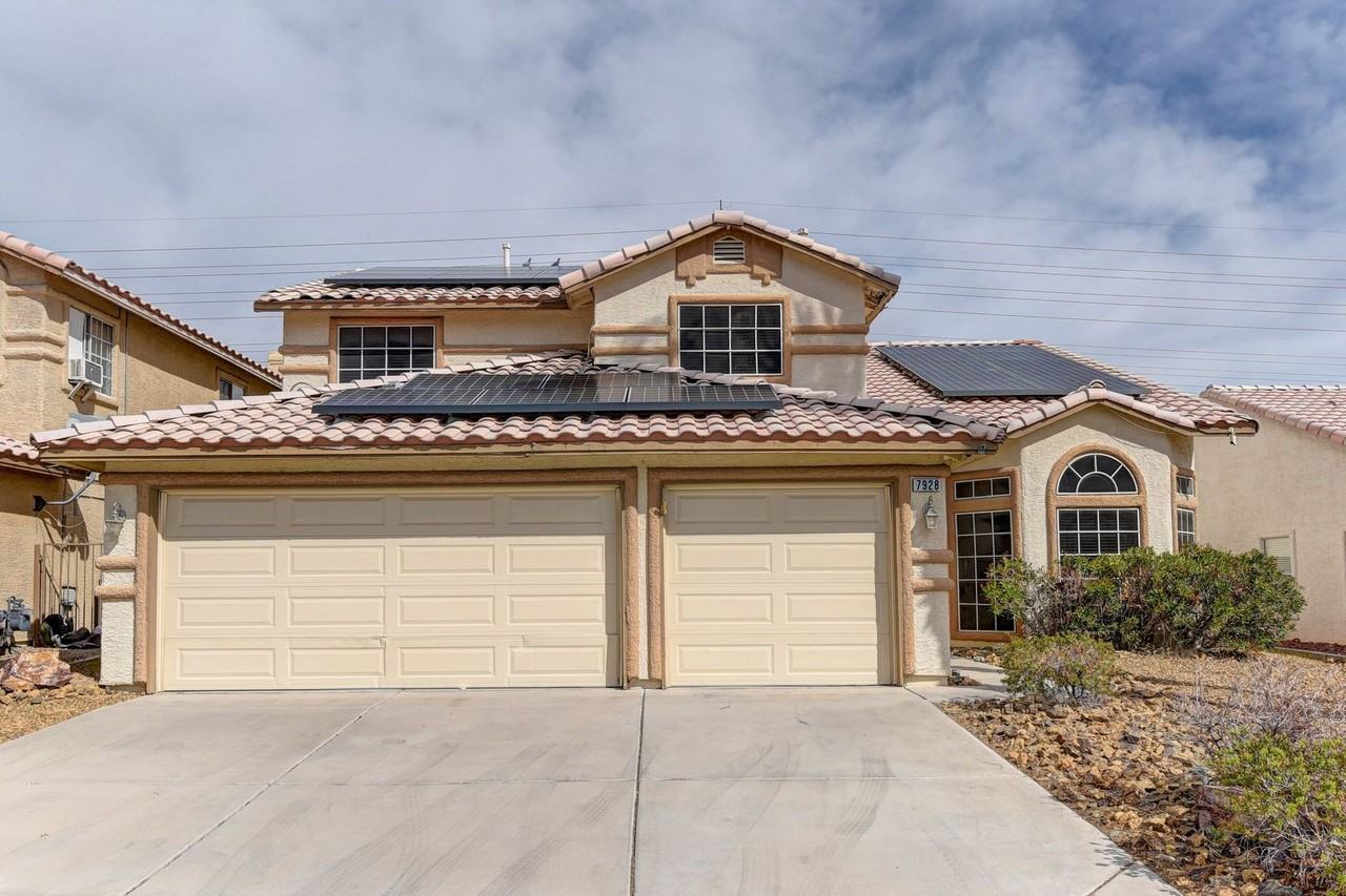 7928 Villa Finestra Dr - Photo 3 of 24