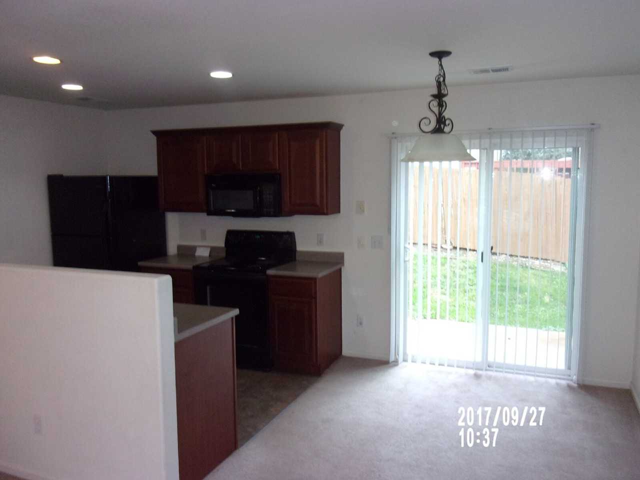 4631 S Swadley Ct - Photo 5 of 19